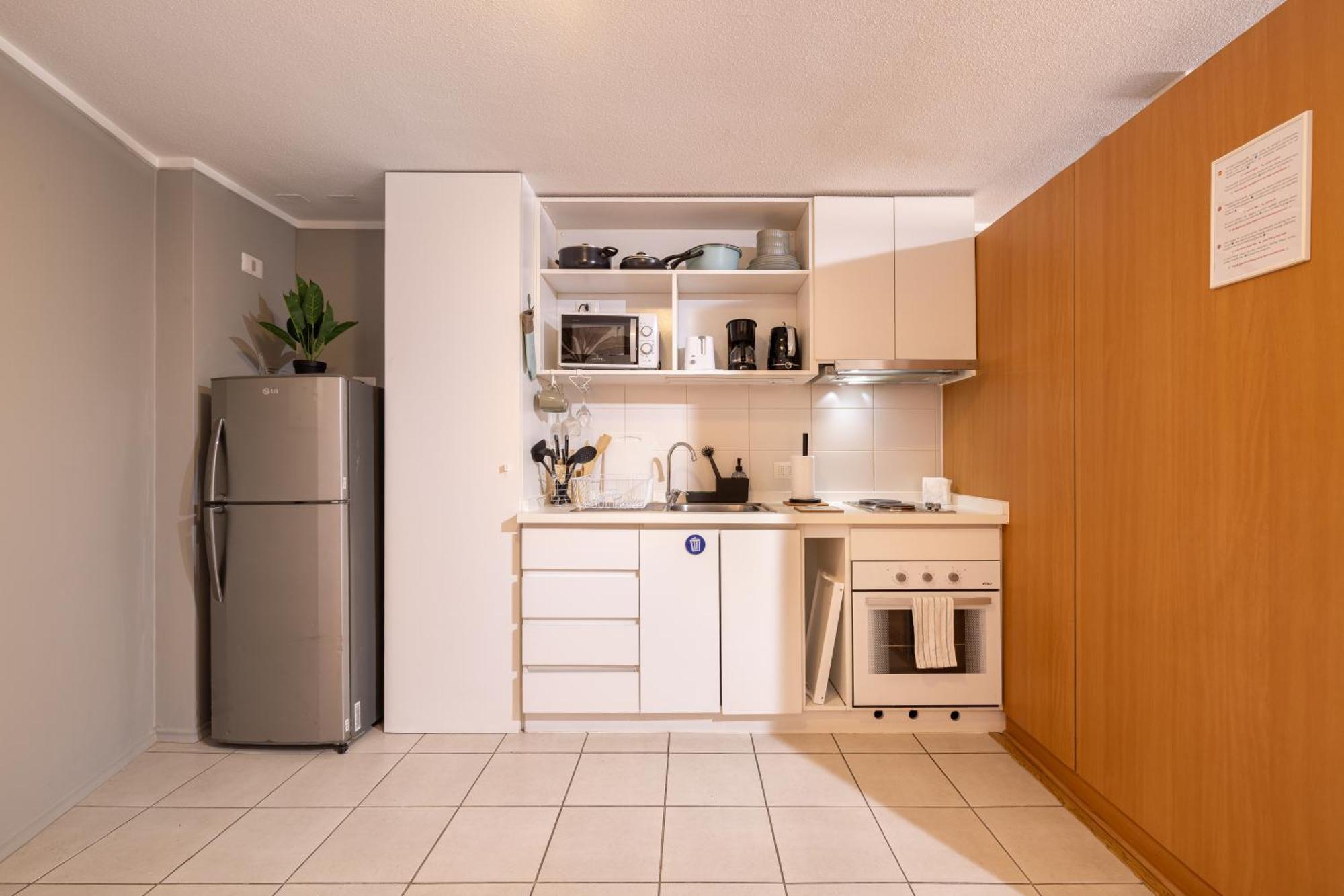 Apt Barrio Historico 3 Min Metro, Wifi, Netflik, Comodidad — Fotos 1